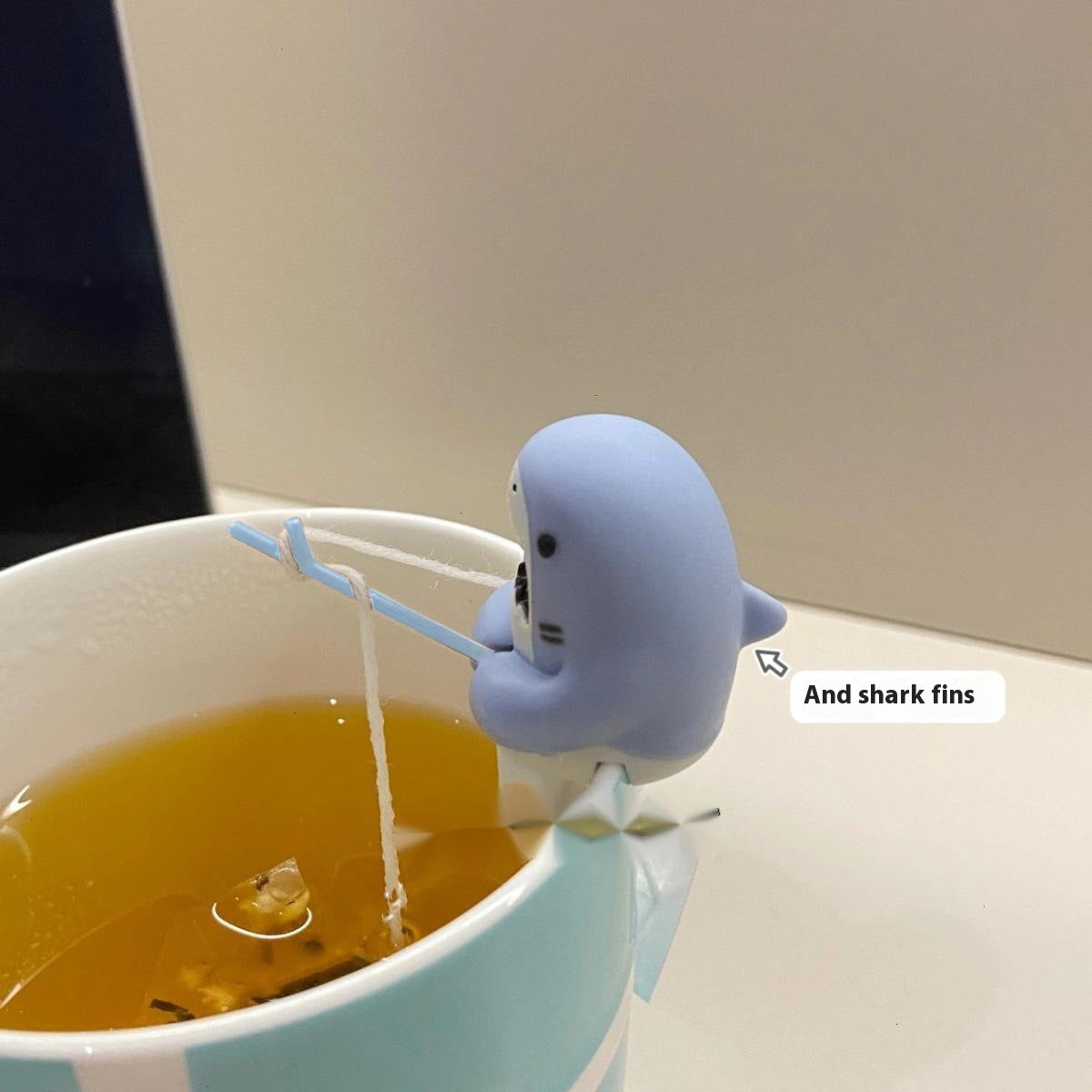 Ins-Style Shark Tea Infuser – Quirky & Functional Decor for Tea Lovers